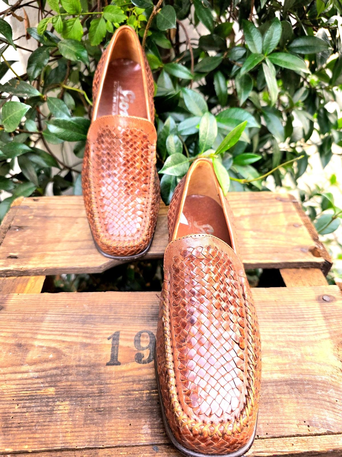 Vintage 90's Sioux Moccasin Shoes