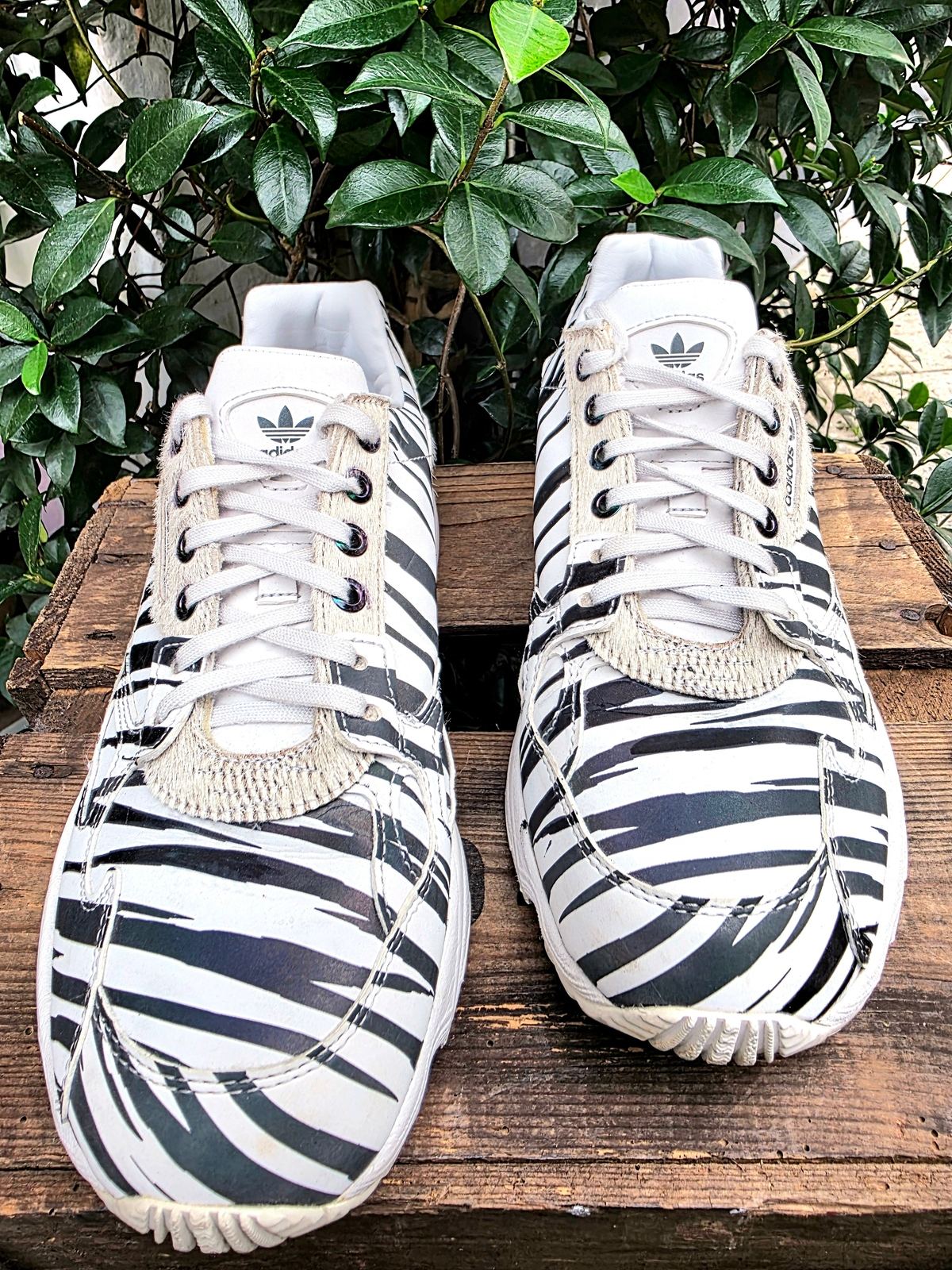 YV6985: Adidas Originals Falcon Animal Pack Trainers