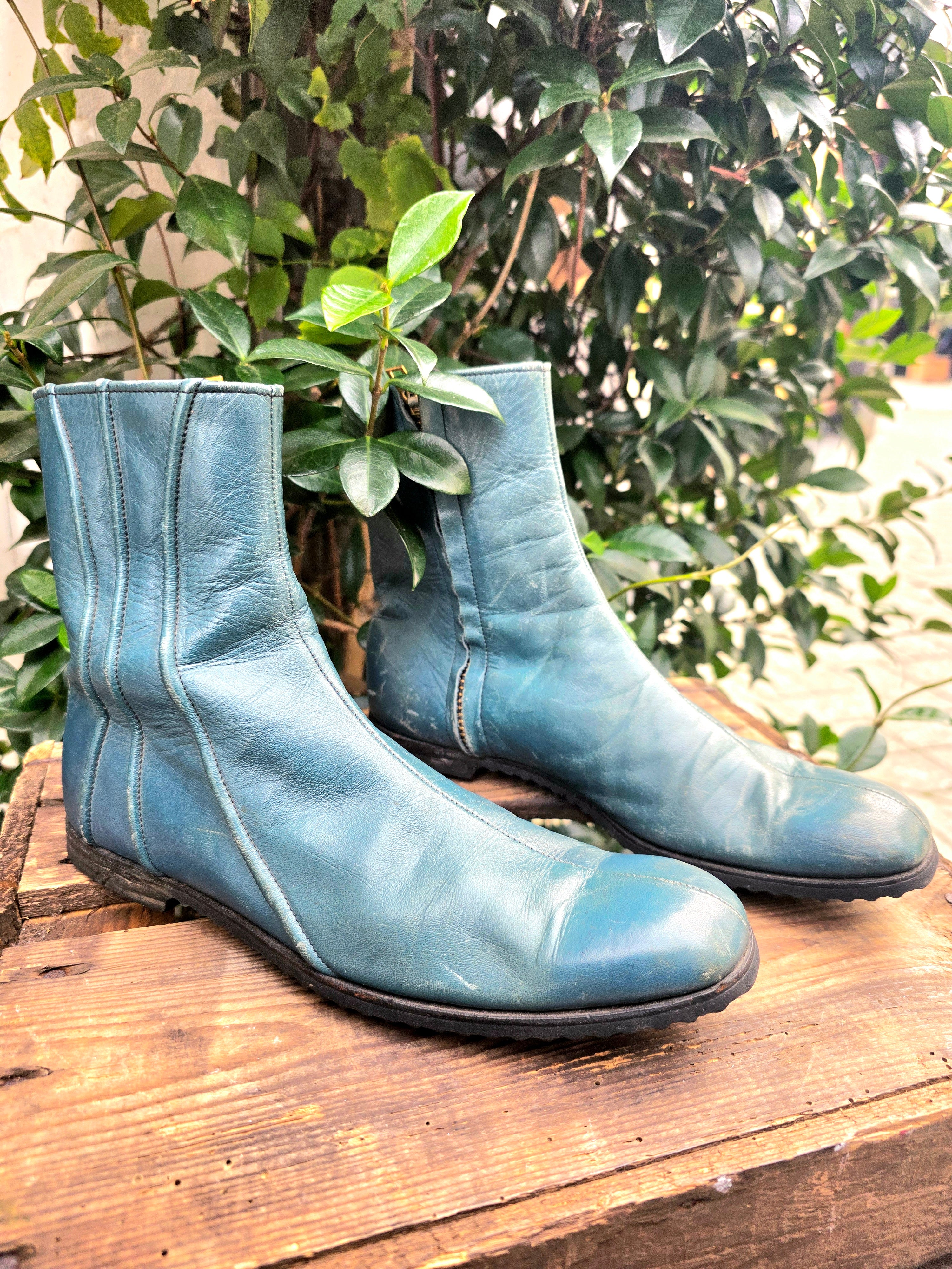 YV6984: Vintage 80s Leather Shoes