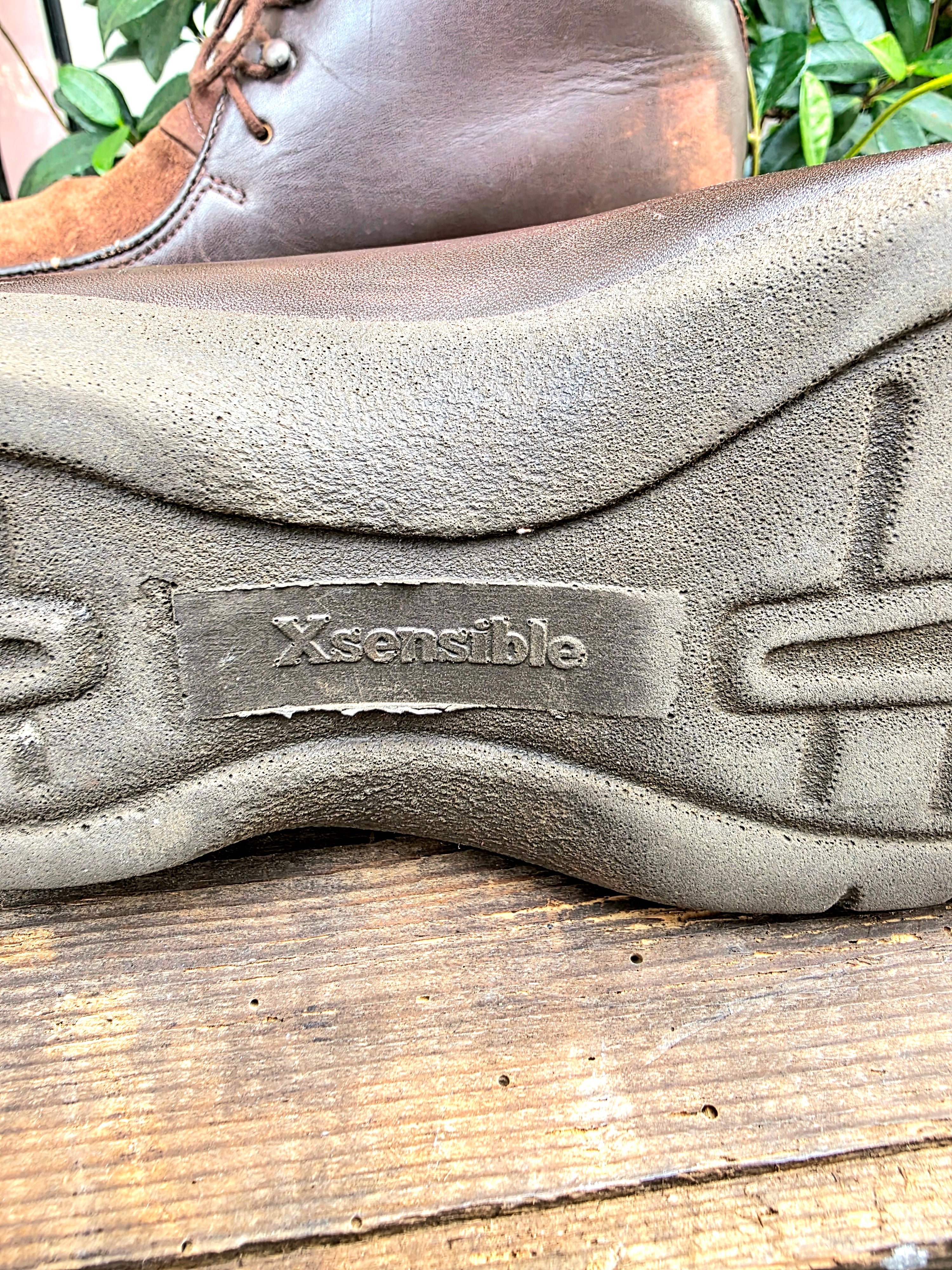 YV6953: Vintage 80s Xsensible Ankle Boots