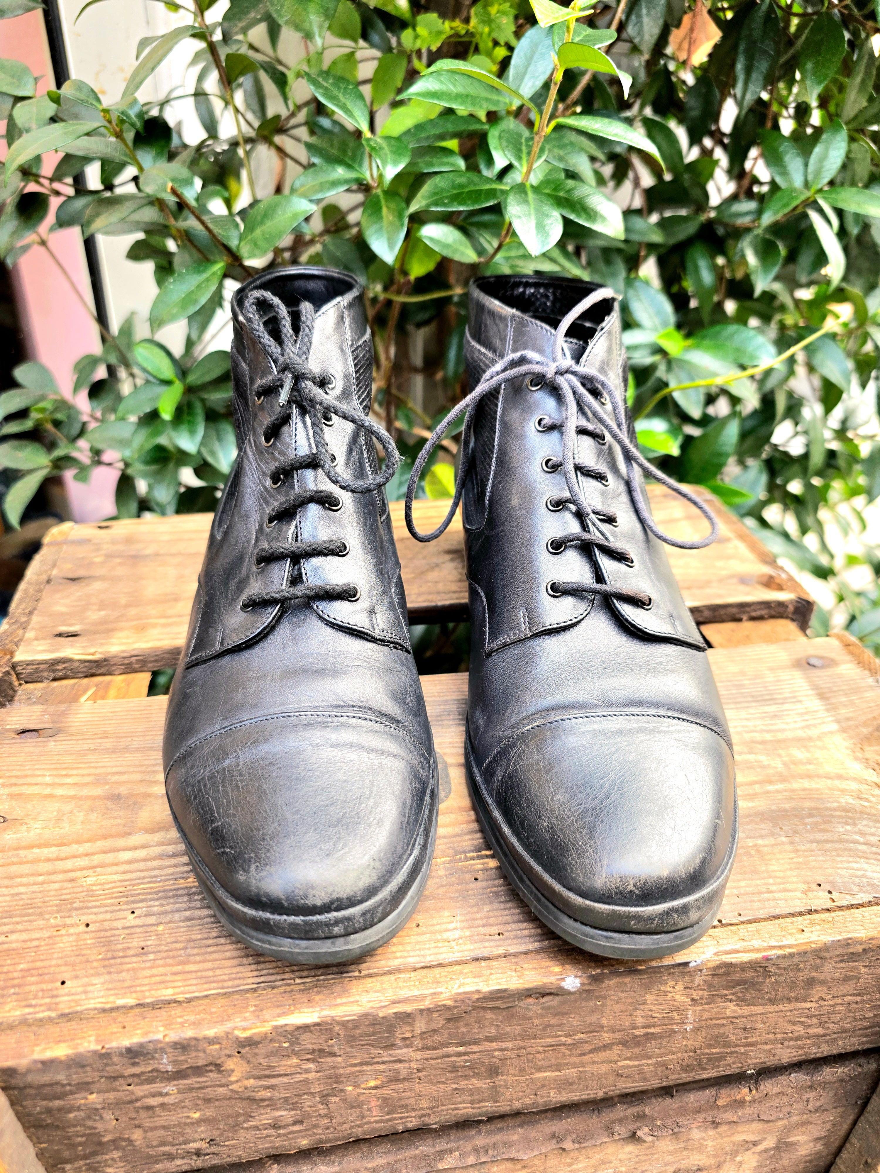 YV6954: Vintage 80s Verhulst Ankle Boots