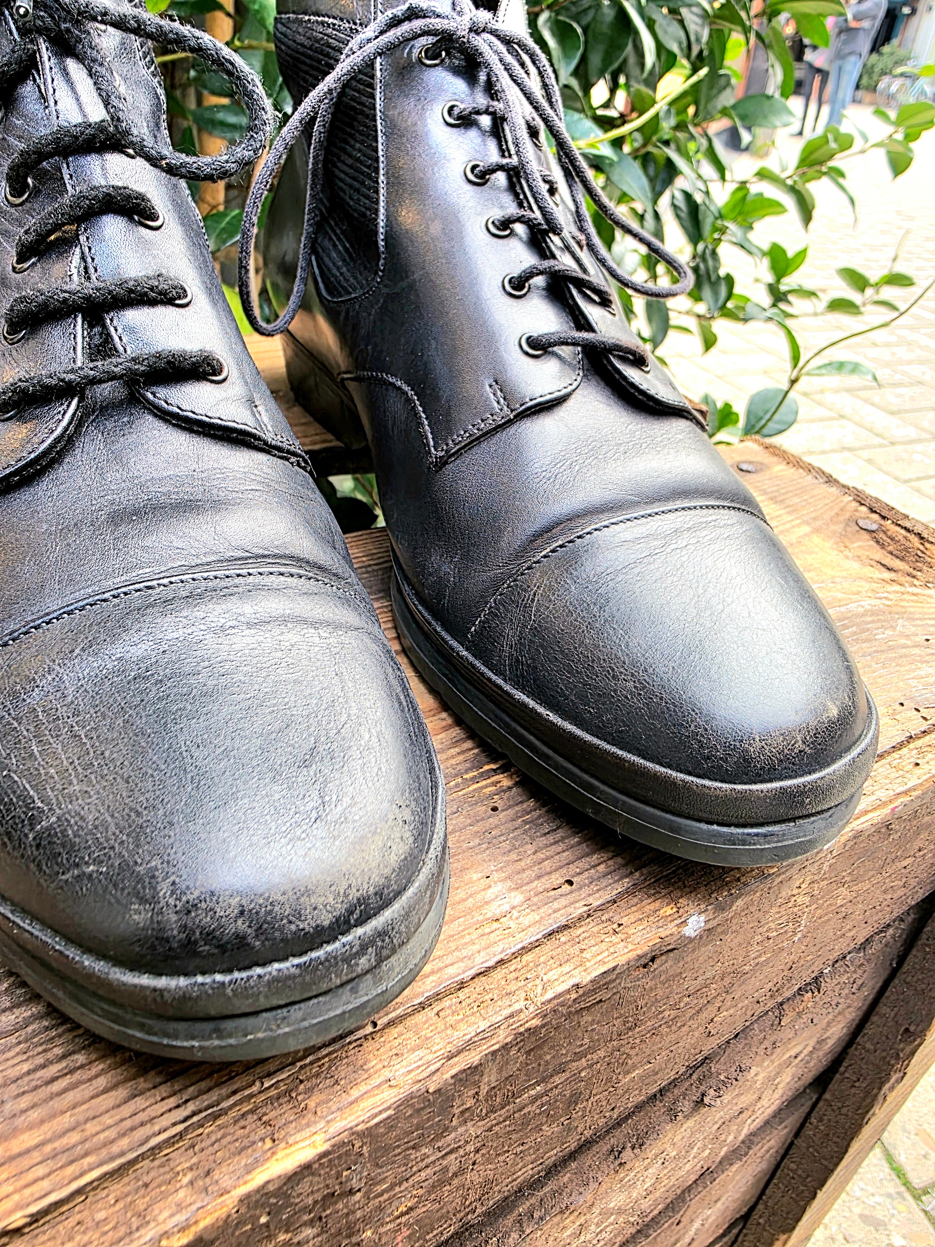 YV6954: Vintage 80s Verhulst Ankle Boots