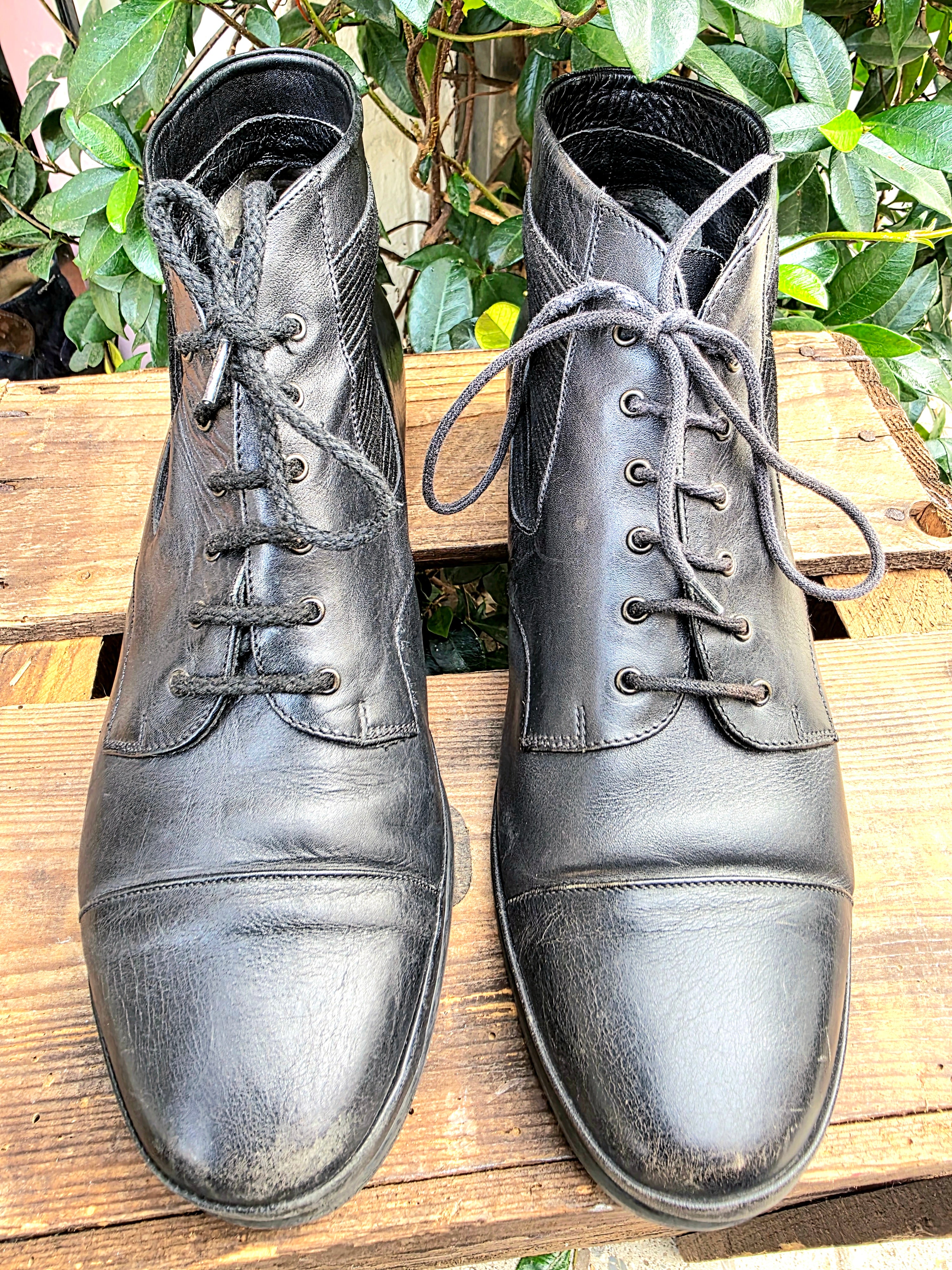 YV6954: Vintage 80s Verhulst Ankle Boots