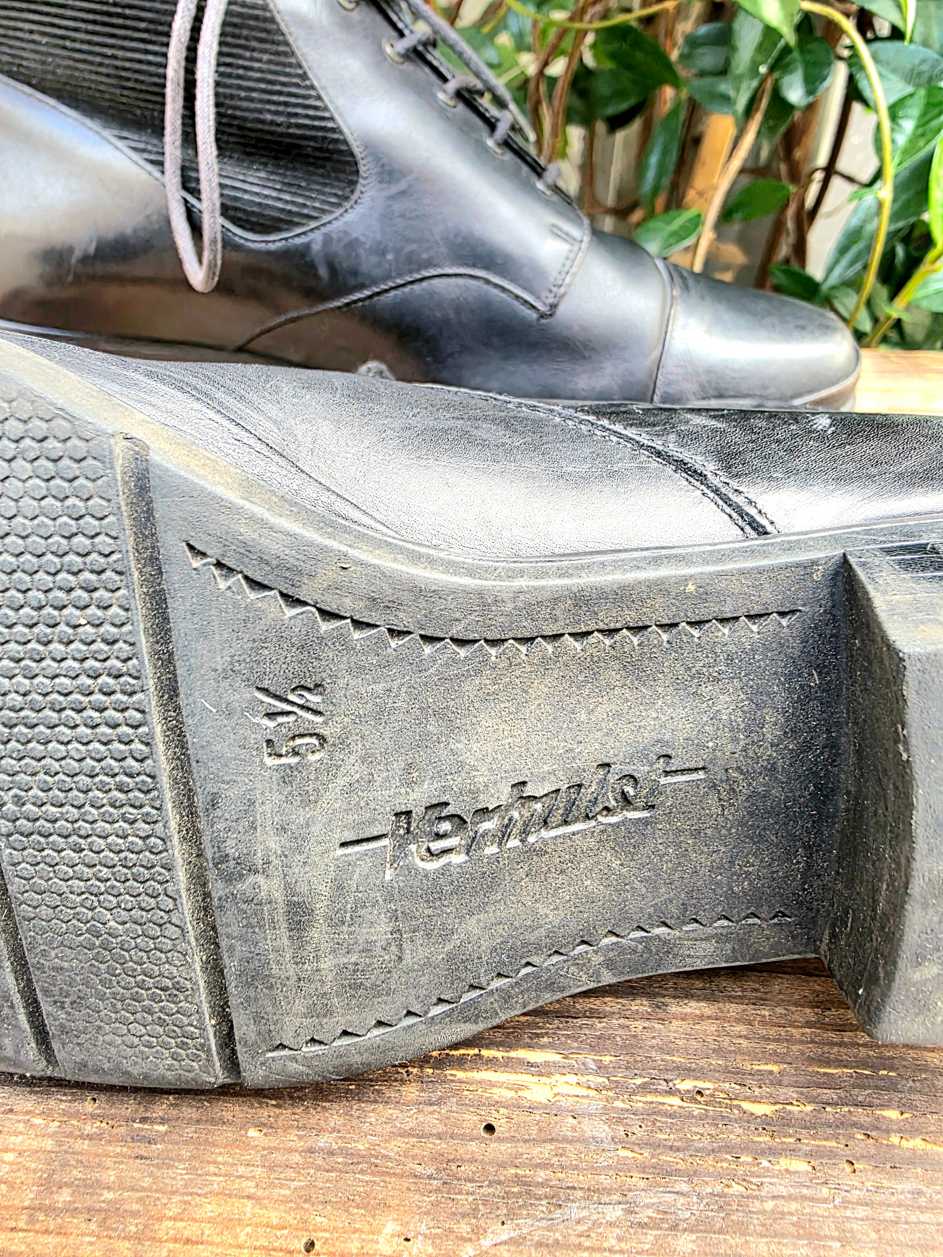 YV6954: Vintage 80s Verhulst Ankle Boots