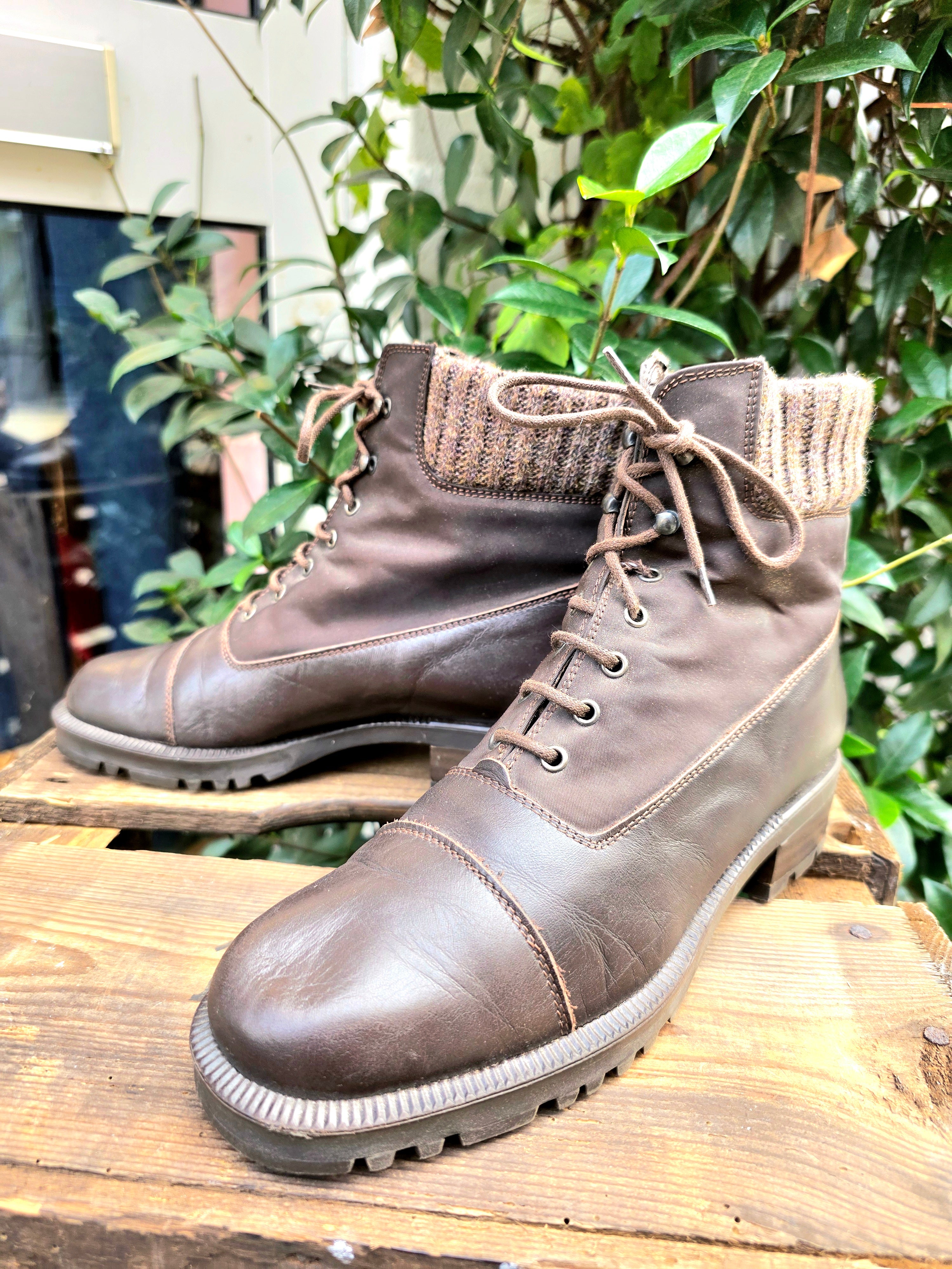 YV6953: Vintage 90s Tamaris Ankle Boots