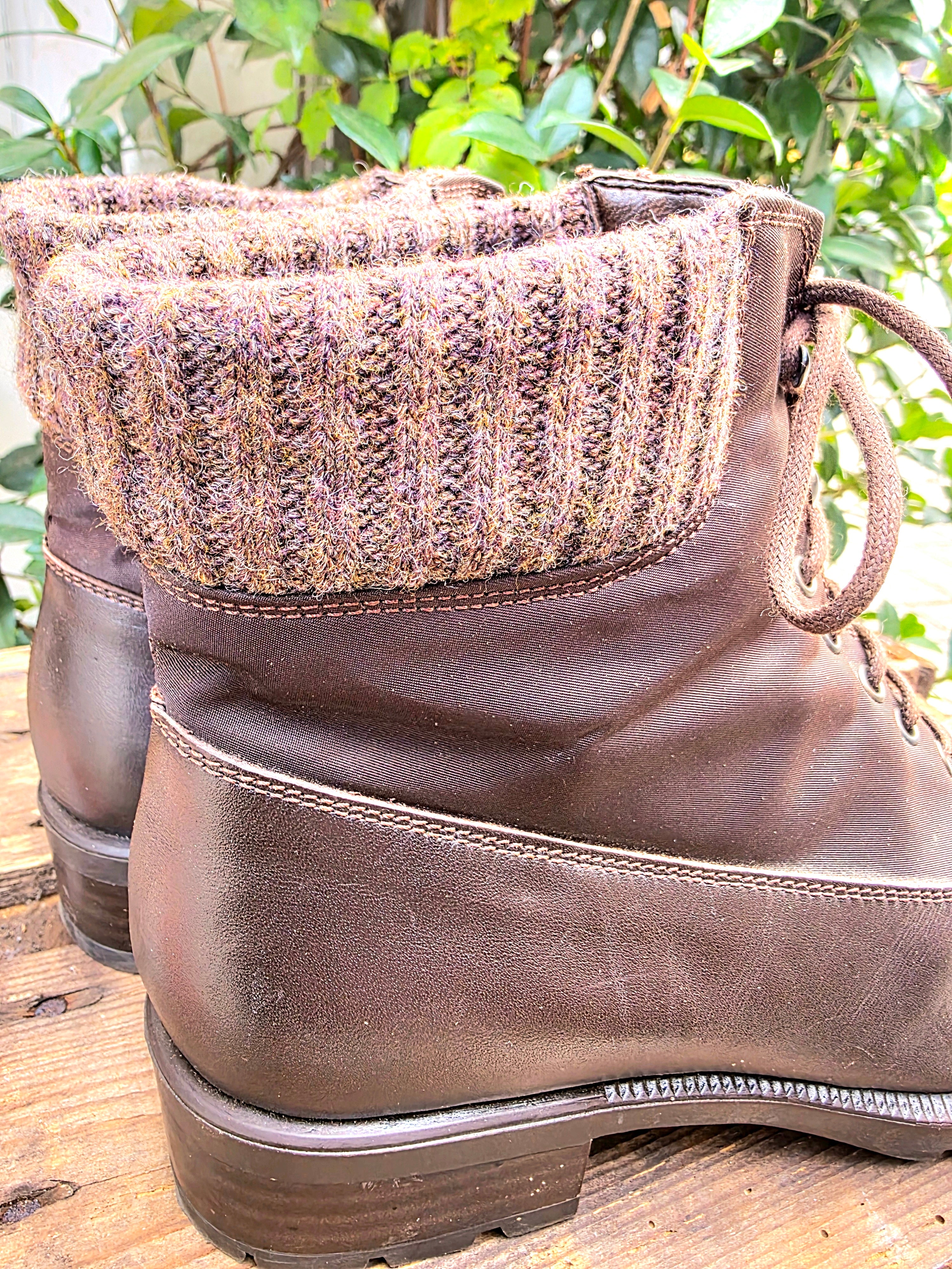 YV6953: Vintage 90s Tamaris Ankle Boots