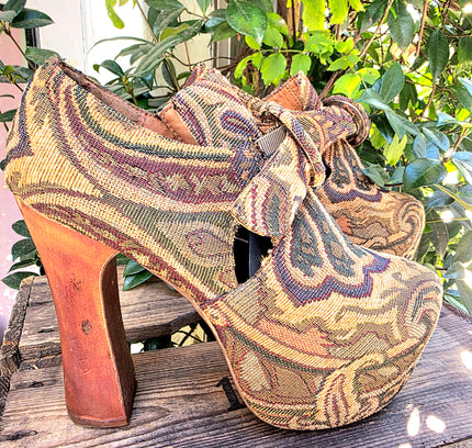 Vintage 90's / Y2K Jeffery Campbell Tapestry Platform Shoes