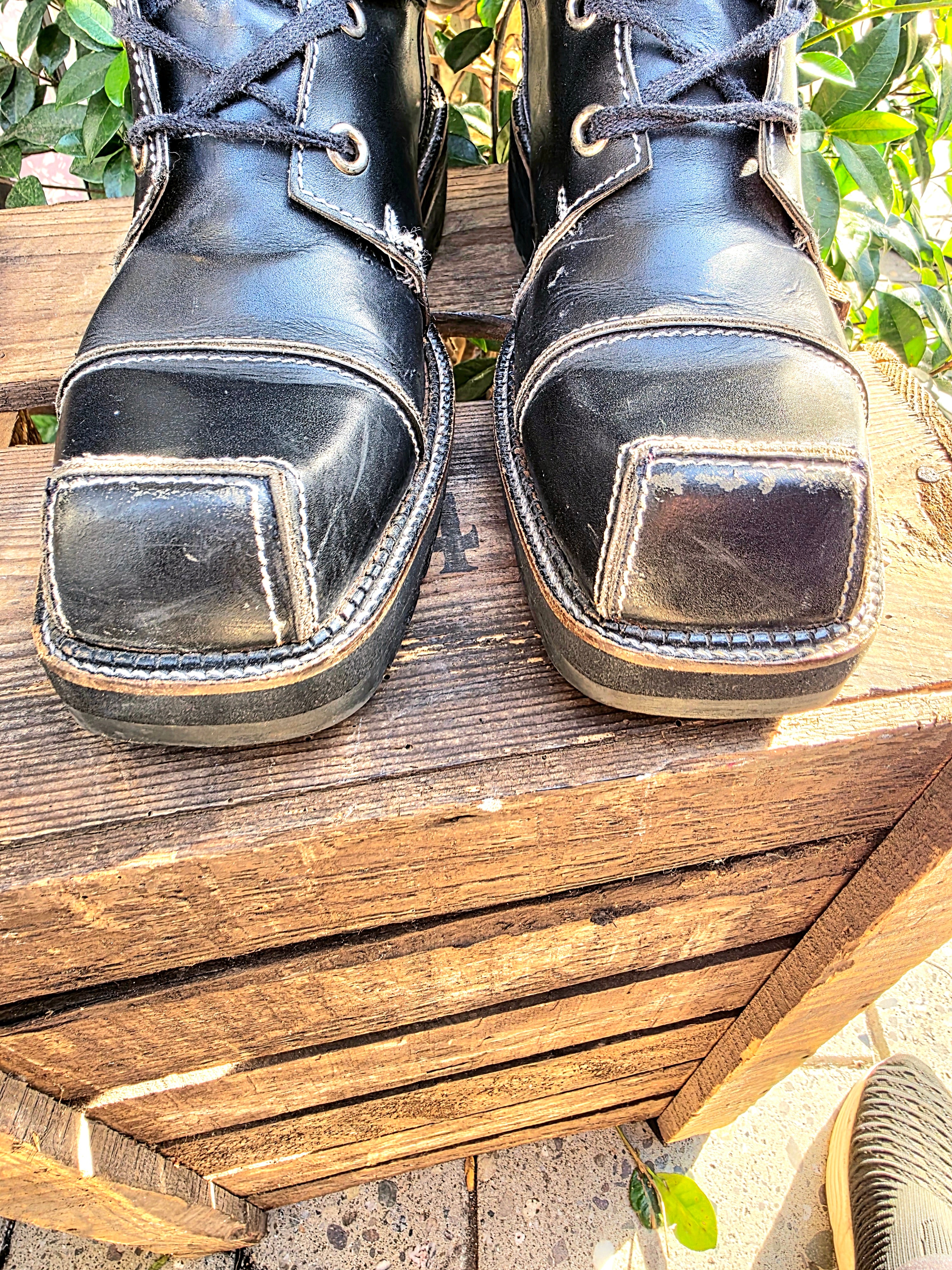 Vintage 80's / 90's Land Rovers Ankle Boots