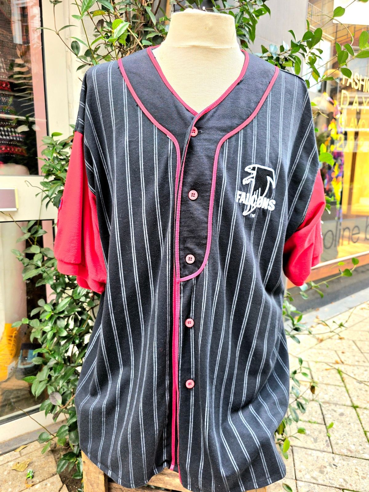 Vintage 90's Falcons Jersey Top