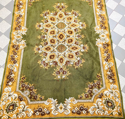 Rug