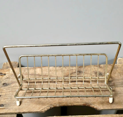 Magazine rack