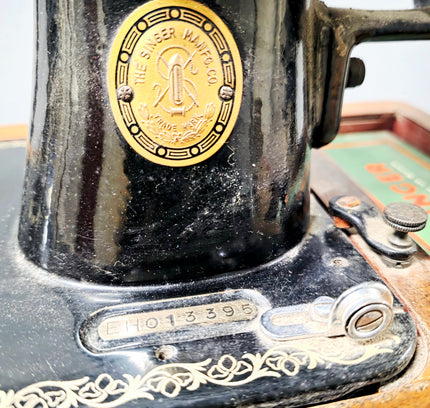 Singer Sewing Machine