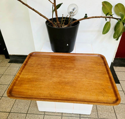 Tray