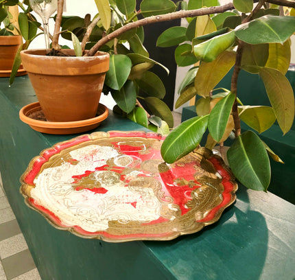 Tray