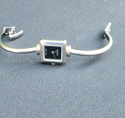 Vintage Gucci 1900L Stainless Steel Bangle Watch - Black Square Dial Luxury Cuff
