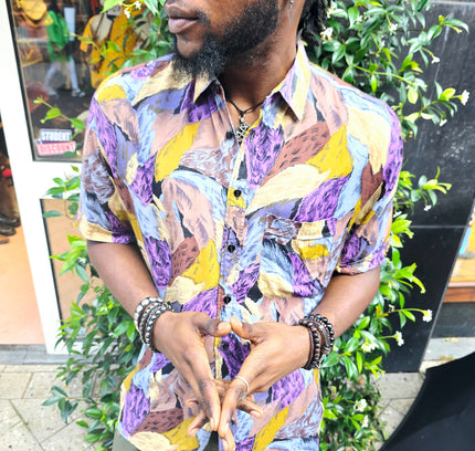 Vintage 90s Halonen Abstract Print Short Sleeve Button Up Shirt
