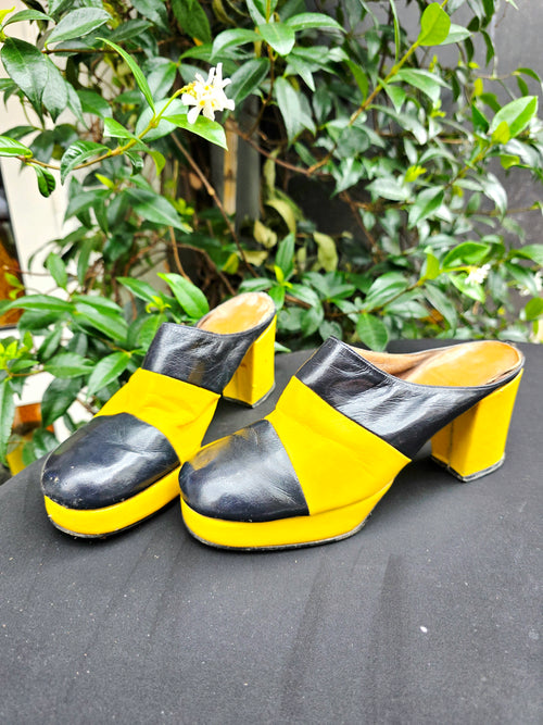 Authentic Vintage 1970s Color-Block Leather Platform Mule Heel Slides - Rare 70s