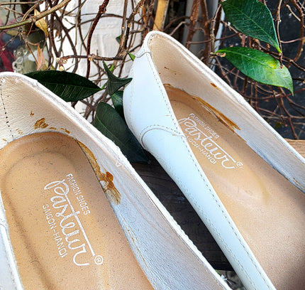 Flat heel
