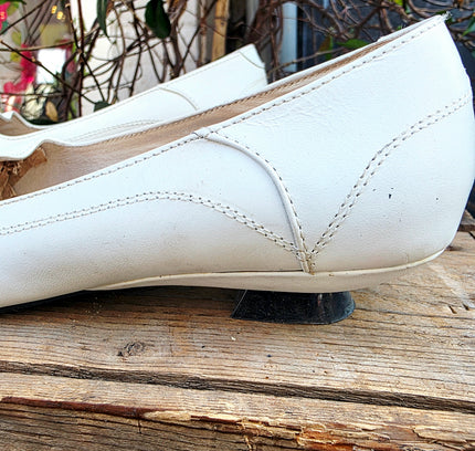 Flat heel
