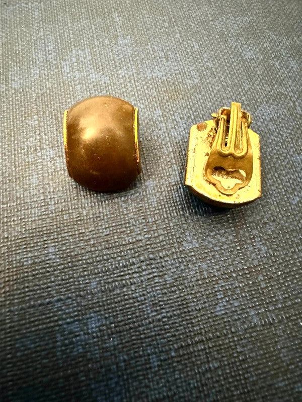 Vintage 80's Clip-on Earring