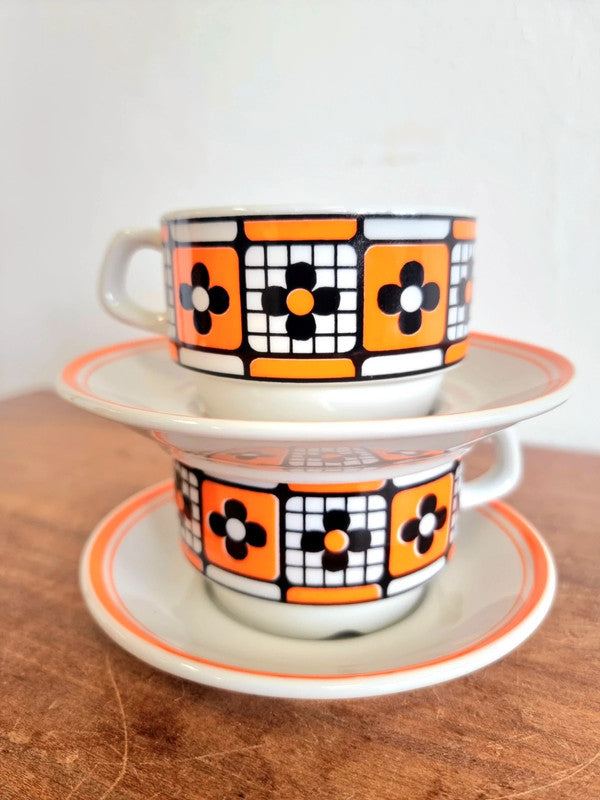 Vintage Lubiana Tea Cups with Saucers x2