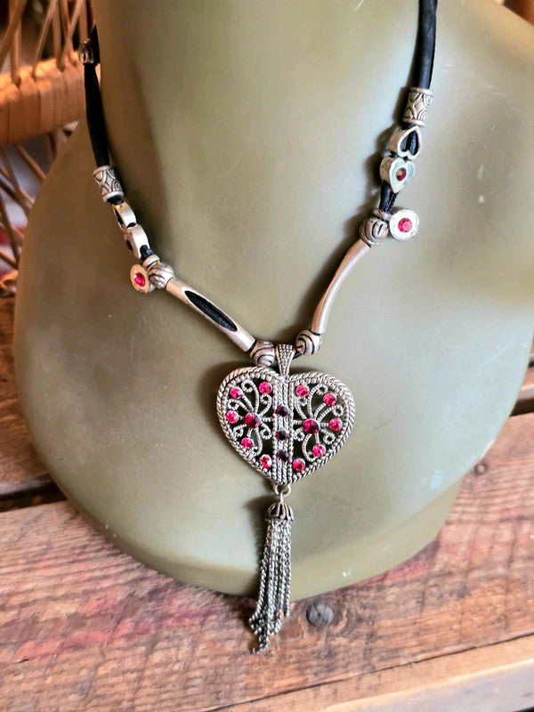 Vintage 90's Heart Necklace