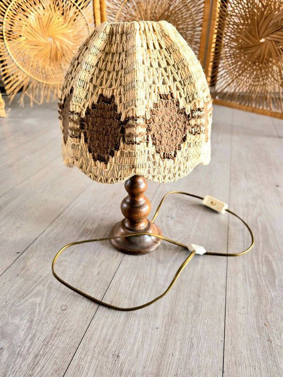Vintage 70s Woven Boho Table Lamp -Tafellampen