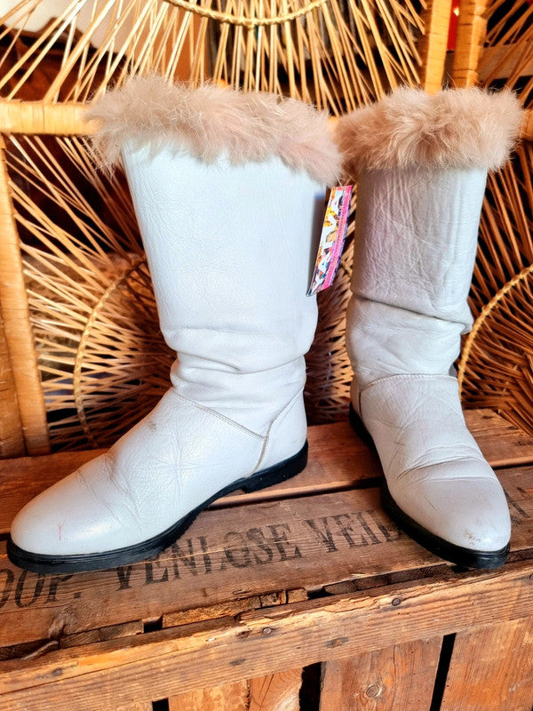 Vintage PURE LANA Shearling 80's Boots