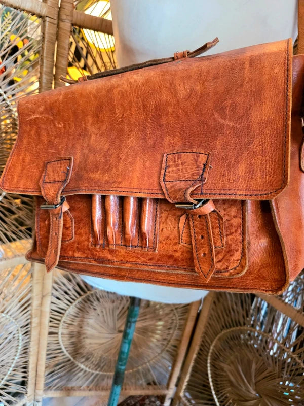 Vintage 70's / 80's Messenger Bag