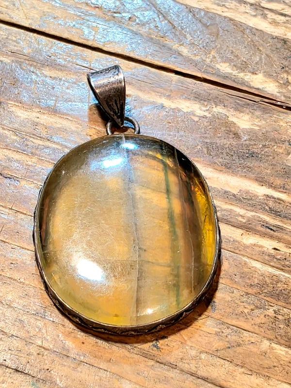 Vintage 90's Silver Pendant