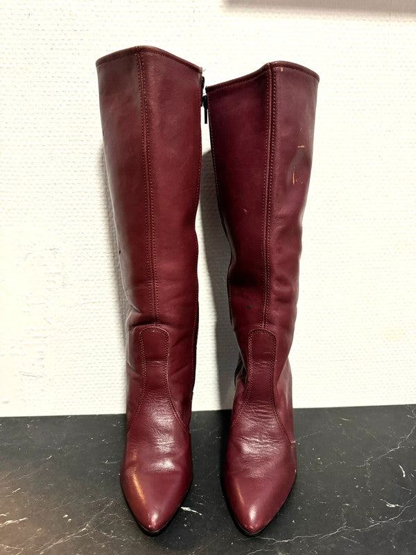 Vintage 80s knee high boots