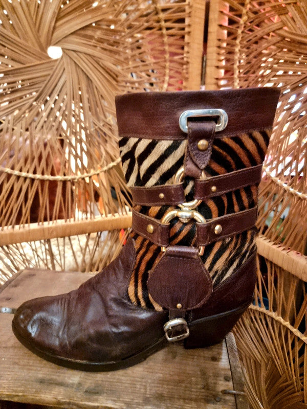 Vintage 80's LS Leather Leopard Boots