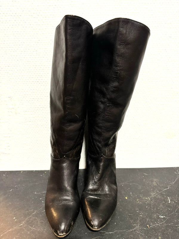Vintage 80s Pull up boots