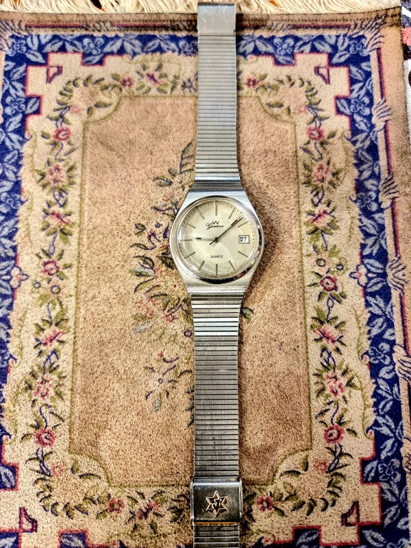 Vintage 60's W Genéve Quartz Watch