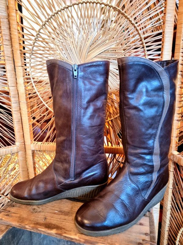 Vintage 70s Ara Wedge boots