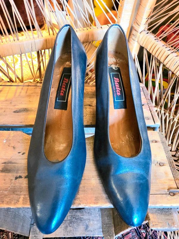 Vintage 80's Bata Shoes