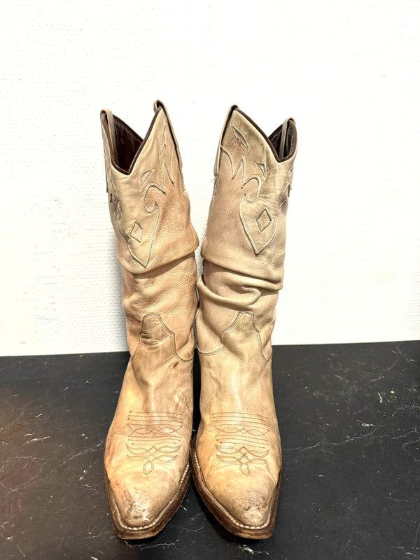 Vintage Cow boy boots