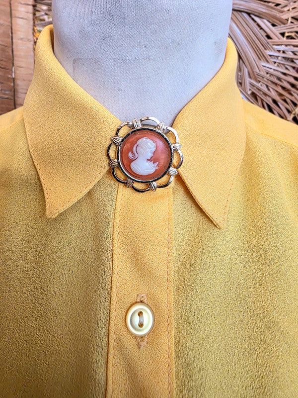 Vintage Cameo Scarf Clip