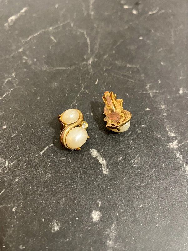 Vintage 80’s Clip-On Earrings