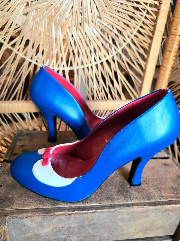 Retro Pin Up Couture Heel Shoes