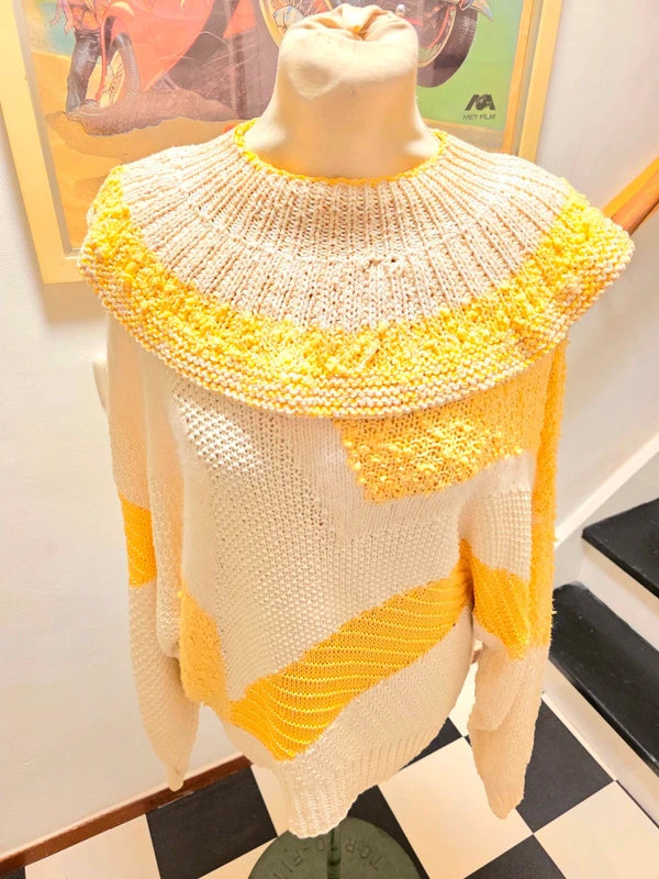 Vintage 1980's Knitwear Sweater / Jumper