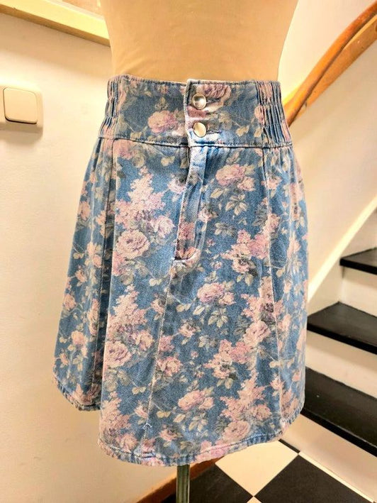 Vintage 1980's Floral Knee Length Skirt