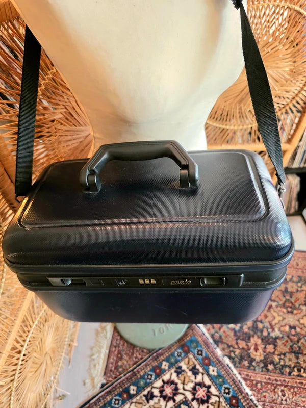 Vintage 70's Dario Beautycase