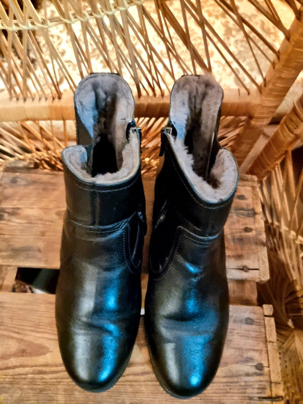 Vintage Alpina Ankle Boots