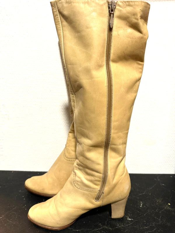 Vintage 80s zip up boots