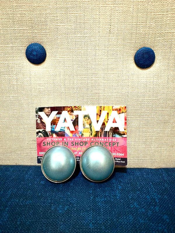 Vintage 80’s Clip-On Earrings