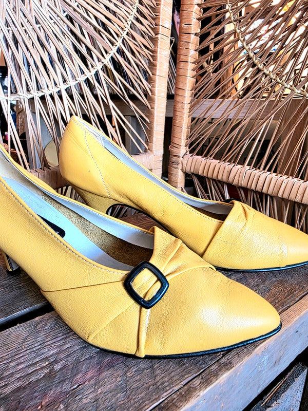 Vintage 80s Made in Italy Pointed Heel Shoes