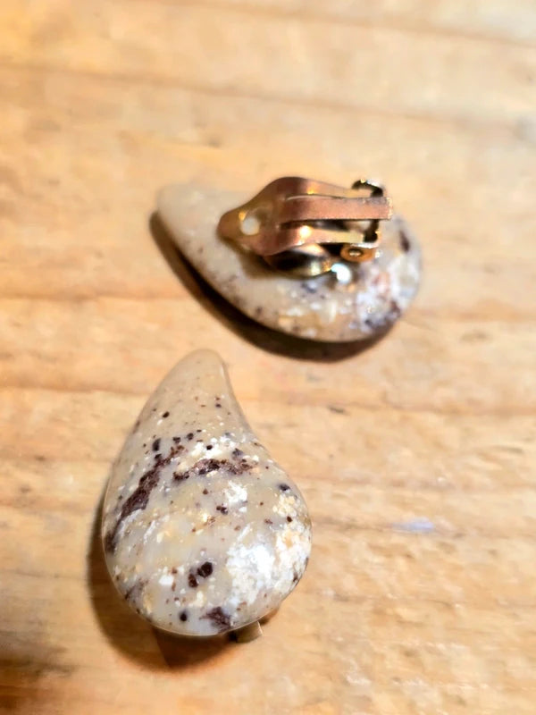 Vintage 80's Lucite Clip-On Earrings