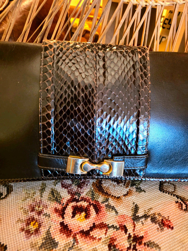 Vintage 70s / 80s Leather Clutch Bag