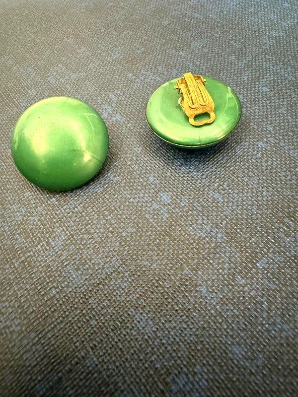 Vintage 80’s Clip-Ons Earring